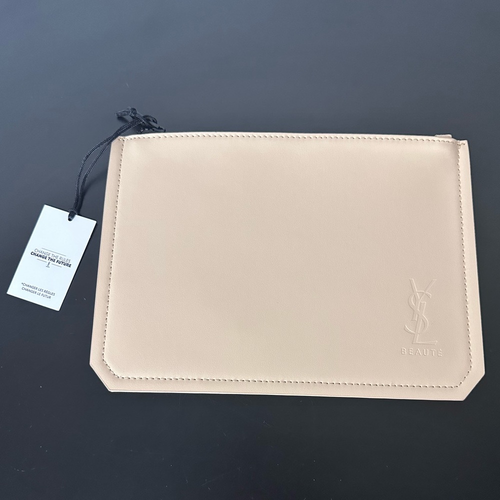 Yves Saint Laurent YSL Beaute Clutch/Pouch